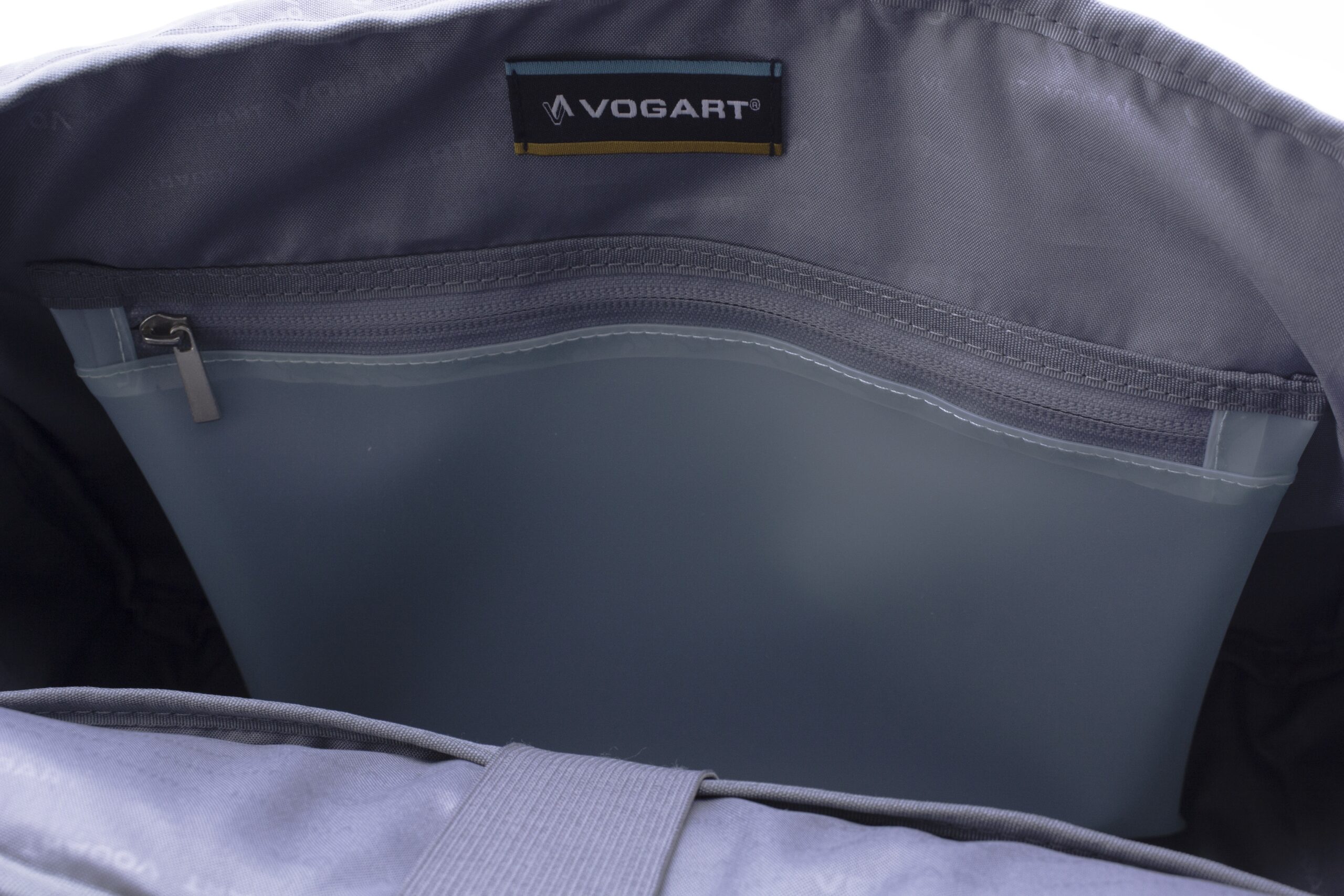 2431504_bolsillo-impermeable-2